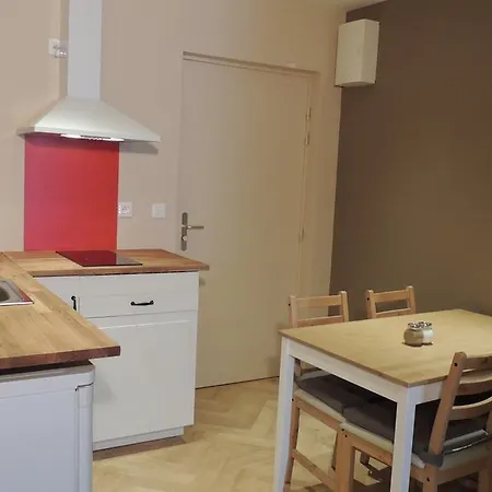 Des Alpes 2* Le Bourg-dʼOisans